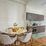 3-Bedroom Luxurious Family Flat - Vendome- With Ac